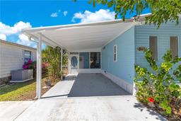 Picture of 203 NE 8Th Avenue, Okeechobee, FL 34972