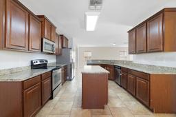 Picture of 16217 Saint Augustine Street, Clermont, FL 34714