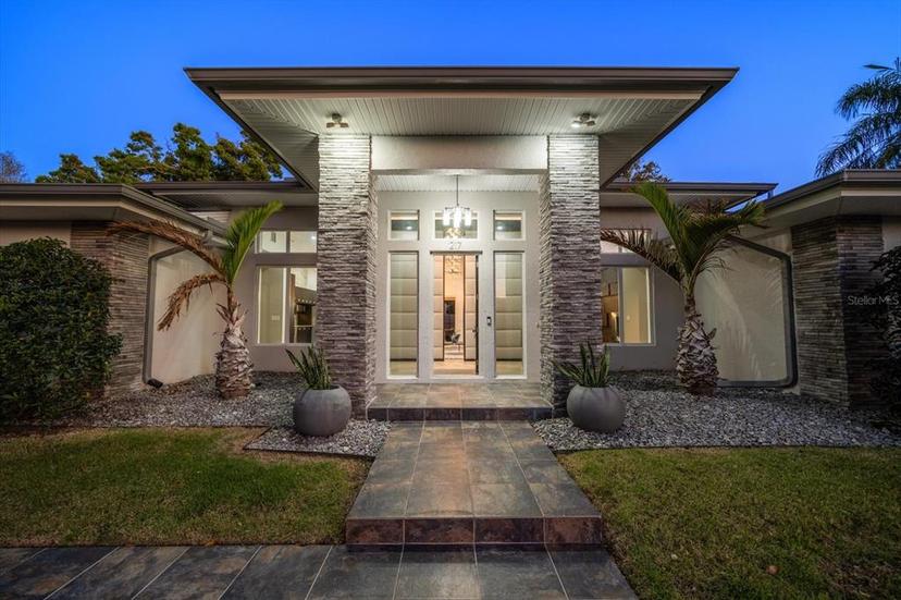 Picture of 217 Manatee Road, Belleair FL 33756
