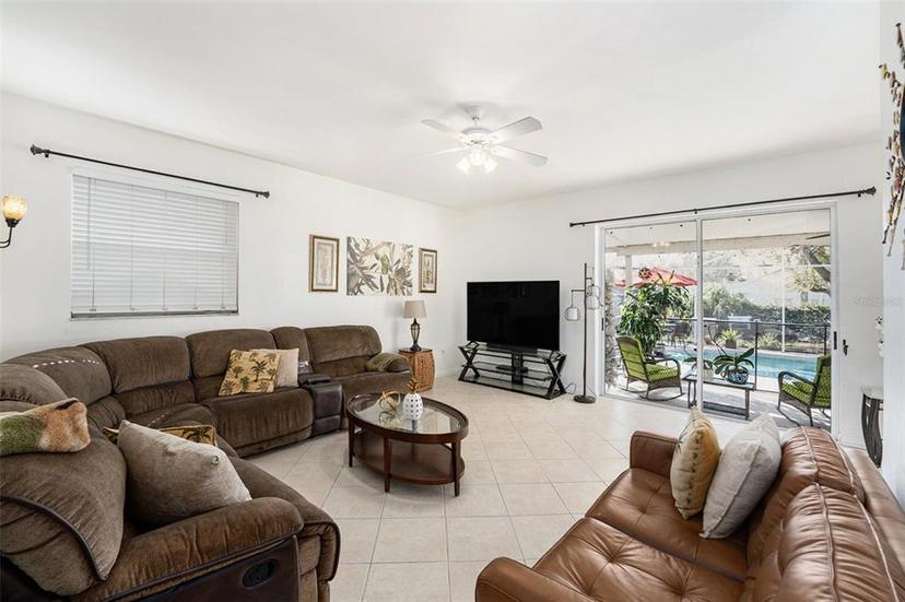 Picture of 12705 Longcrest Drive, Riverview FL 33579