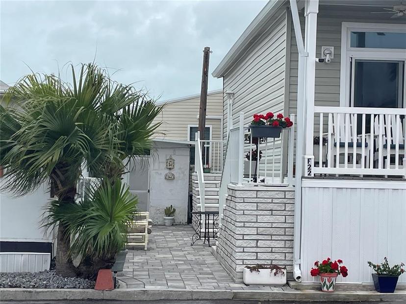Picture of 3710 Gulf Of Mexico Drive Unit F22, Longboat Key FL 34228