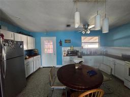 Picture of 303 60Th Avenue W, Bradenton, FL 34207