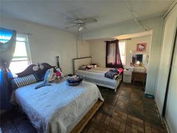 Picture of 303 60Th Avenue W, Bradenton, FL 34207