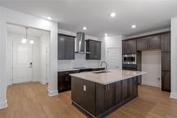 Picture of 13809 Luna Harvest Avenue, Winter Garden, FL 34787