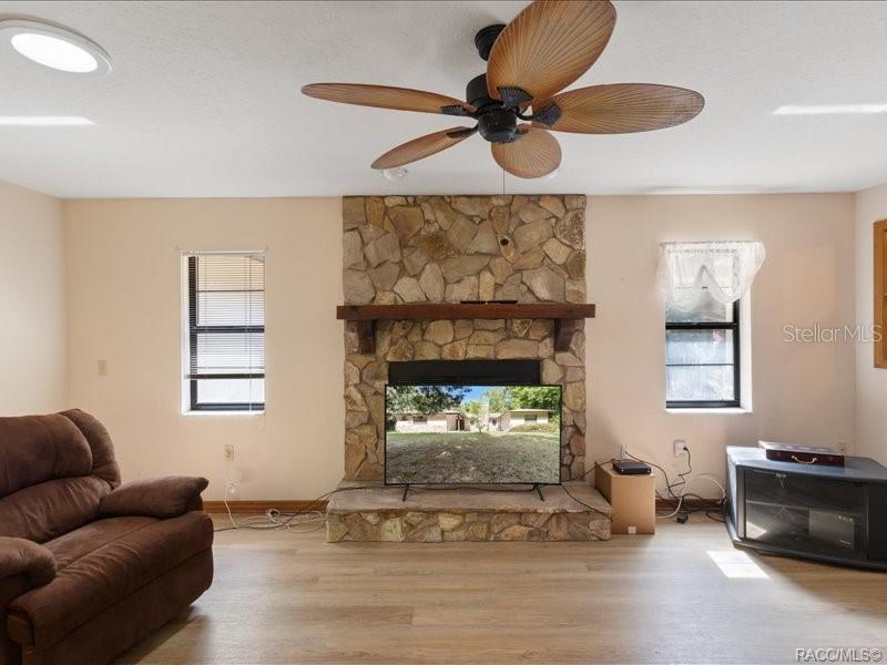 Picture of 778 N Michael Brunn Point, Crystal River FL 34429