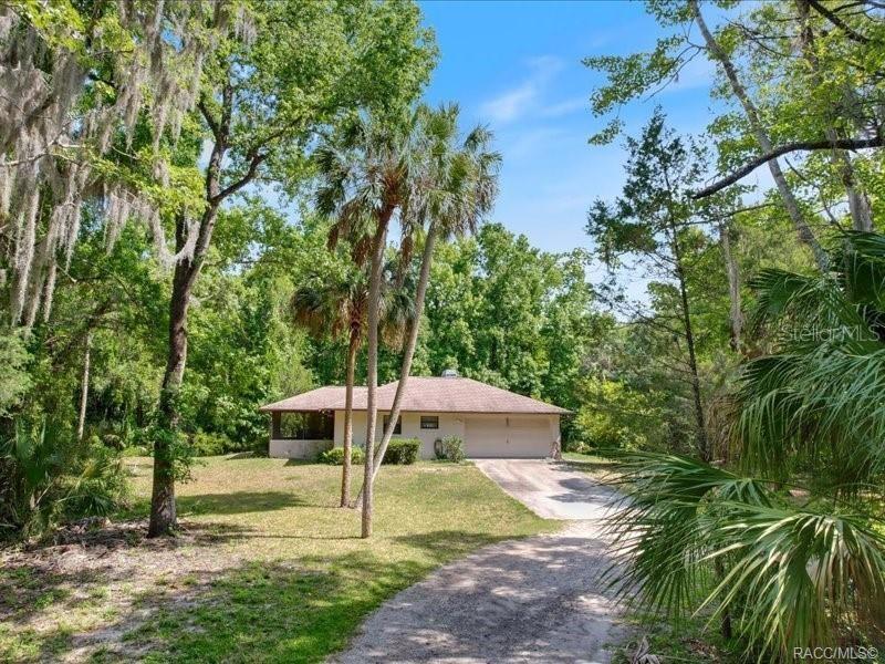 Picture of 778 N Michael Brunn Point, Crystal River FL 34429