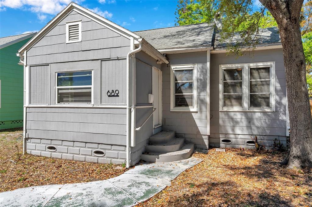 Picture of 689 Paris Avenue S, St Petersburg, FL 33701