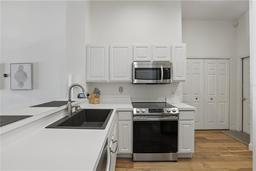 Picture of 13212 Briar Forest Court, Orlando, FL 32828