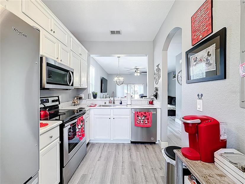 Picture of 4103 Calabria Avenue, Davenport FL 33897