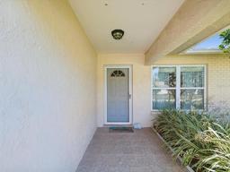 Picture of 803 Helmsman Way, Palm Harbor, FL 34685