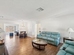 Picture of 803 Helmsman Way, Palm Harbor, FL 34685