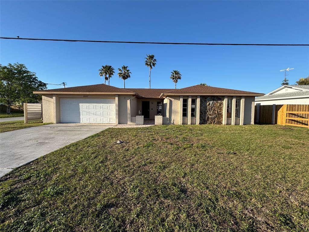 Picture of 8607 Longboat Lane, Hudson, FL 34667