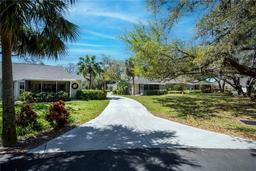 Picture of 1420 Winding Oak Drive, Port Charlotte, FL 33948