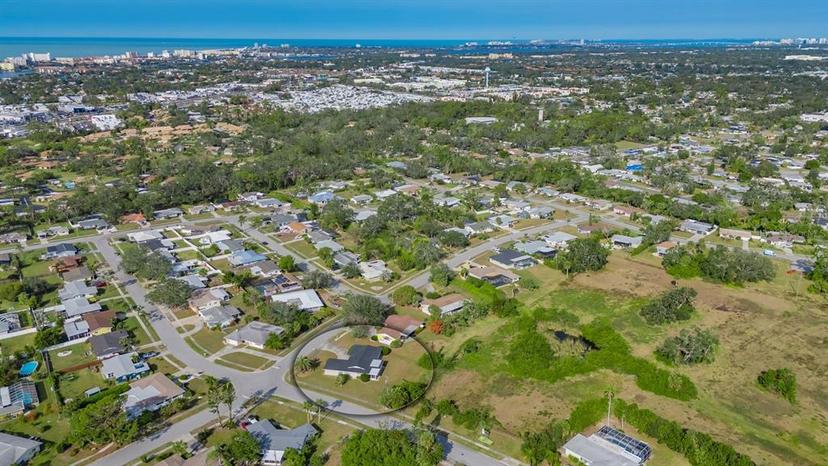 Picture of 2476 Breakwater Circle, Sarasota FL 34231