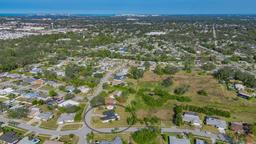Picture of 2476 Breakwater Circle, Sarasota, FL 34231