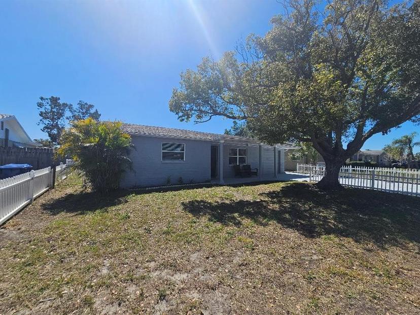 Picture of 3136 Primrose Drive, Holiday FL 34691