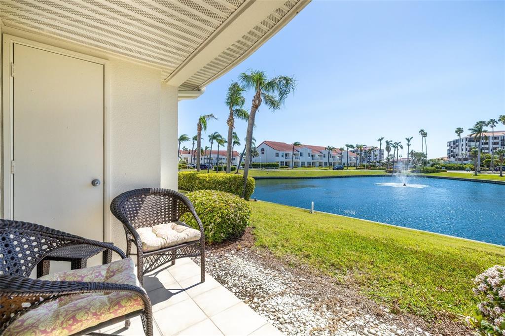 Picture of 6061 Bahia Del Mar Boulevard Unit 112, St Petersburg, FL 33715