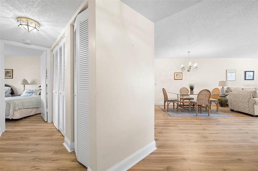 Picture of 6061 Bahia Del Mar Boulevard Unit 112, St Petersburg FL 33715