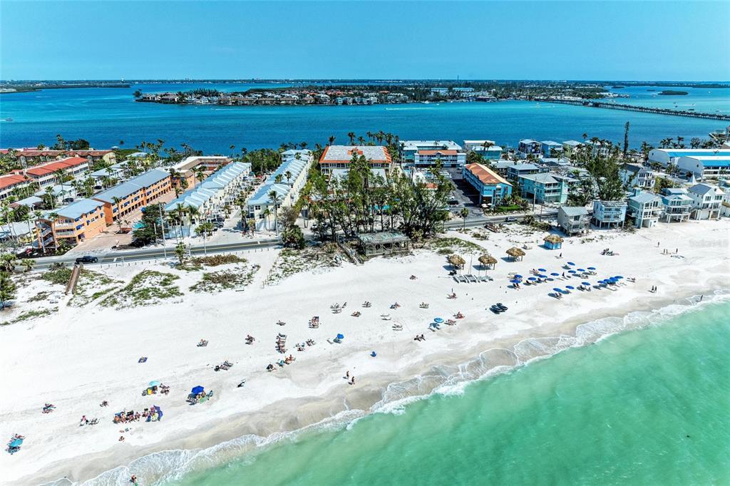 Picture of 1325 Gulf Dr N Unit 247, Bradenton Beach, FL 34217