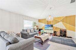 Picture of 212 Taft Drive, Davenport, FL 33837