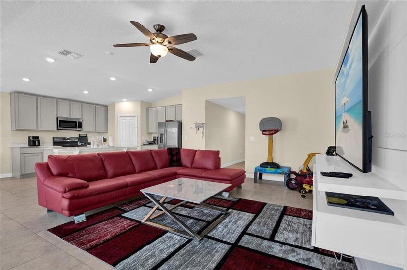 Picture of 429 N Andrea Circle, Haines City FL 33844