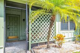 Picture of 5084 Barrington Circle Unit 3202, Sarasota, FL 34234