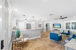 Picture of 9016 Bay Street Ne, St Petersburg, FL 33702