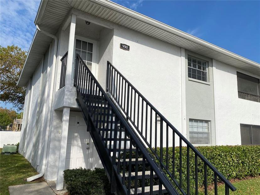 Picture of 3806 N Oak Drive Unit V92, Tampa FL 33611