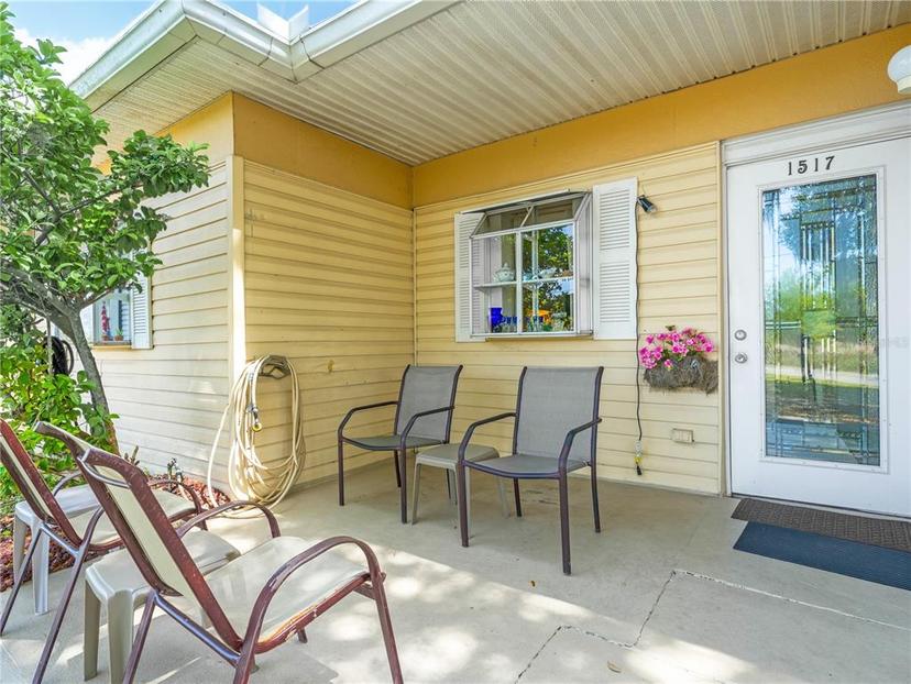 Picture of 1517 Club Circle Unit 8992, Lakeshore FL 33854