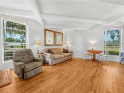Picture of 1517 Club Circle Unit 8992, Lakeshore, FL 33854