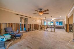 Picture of 7039 Hibiscus Avenue S, South Pasadena, FL 33707