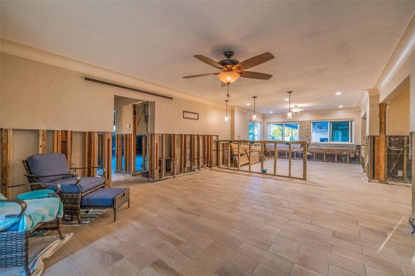 Picture of 7039 Hibiscus Avenue S, South Pasadena FL 33707