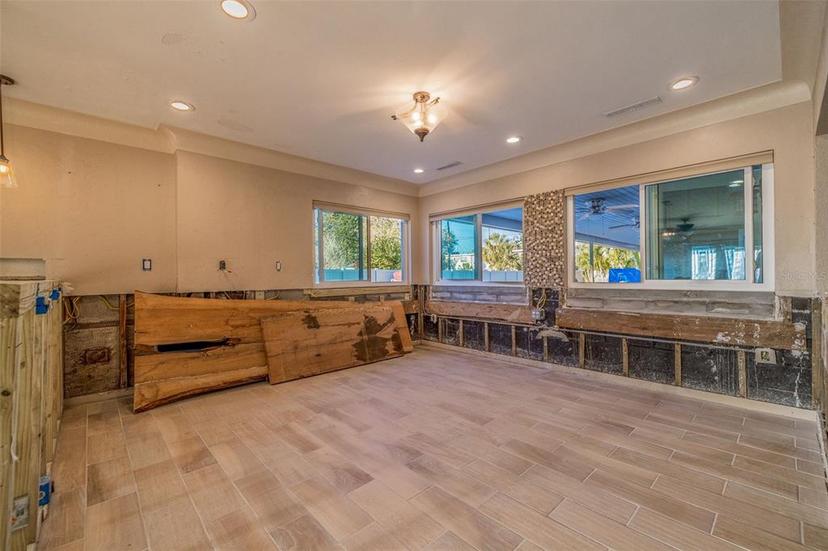 Picture of 7039 Hibiscus Avenue S, South Pasadena FL 33707