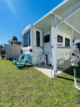 Picture of 86 Eagle Point S, Osteen, FL 32764
