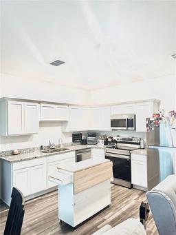 Picture of 11856 Throttle Place, Gibsonton, FL 33534
