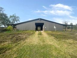 Picture of 1083 Cowart Road, Plant City, FL 33567