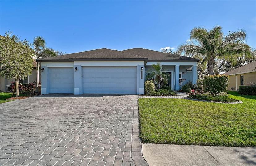 Picture of 11910 Petunia Terrace, Bradenton FL 34212