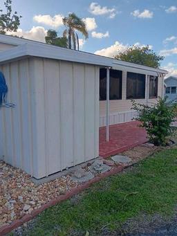Picture of 1674 University Parkway Unit 389, Sarasota, FL 34243