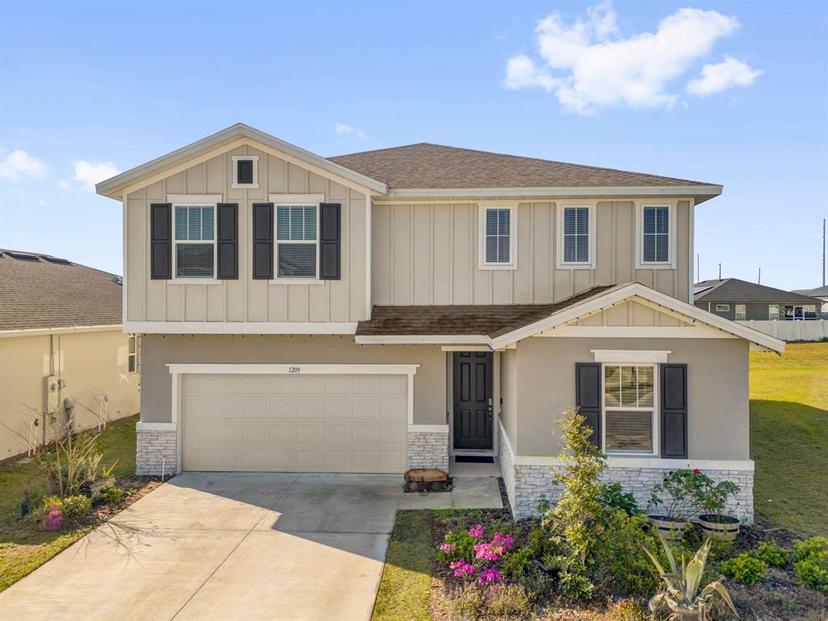 Picture of 1209 Mattie Pointe Boulevard, Auburndale FL 33823