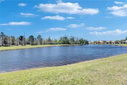 Picture of 15657 Aurora Lake Circle, Wimauma, FL 33598