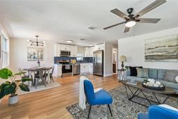Picture of 3540 Emerson Avenue S, St Petersburg, FL 33711