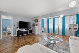 Picture of 6800 20Th Avenue N Unit 309, St Petersburg, FL 33710