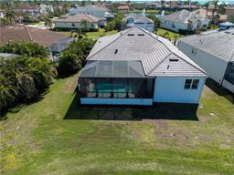 Picture of 6208 Signature Pointe Lane, Bradenton, FL 34210