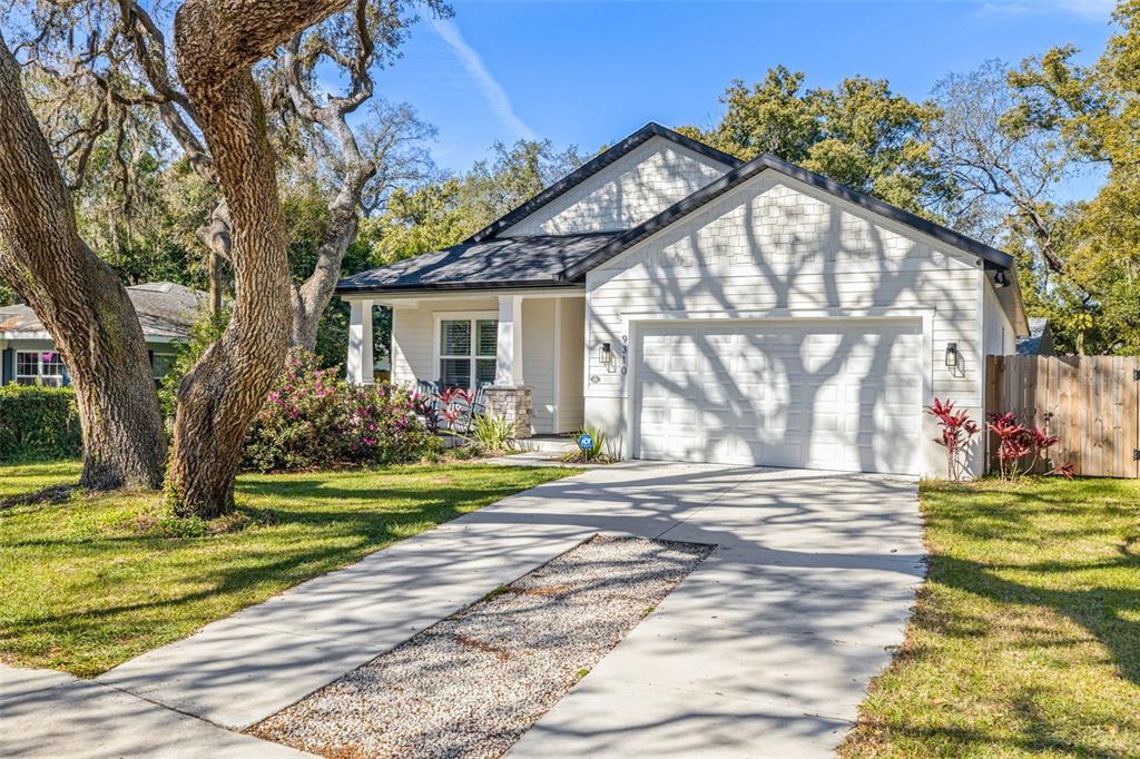 Picture of 9310 N Willow Avenue, Tampa, FL 33612