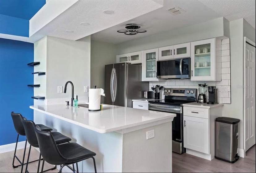 Picture of 5012 Laguna Bay Circle Unit 72, Kissimmee FL 34746