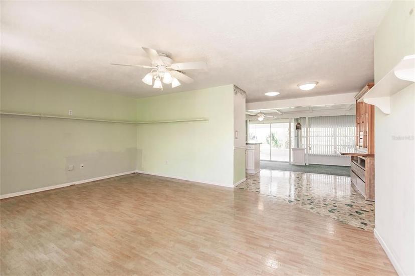 Picture of 586 Skylark Lane Nw, Port Charlotte FL 33952