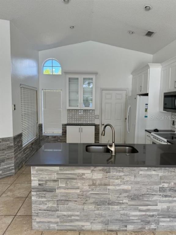 Picture of 1623 Bridgeview Circle, Orlando FL 32824
