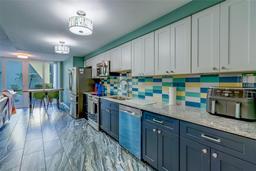 Picture of 4710 Bay Street Ne Unit 109, St Petersburg, FL 33703