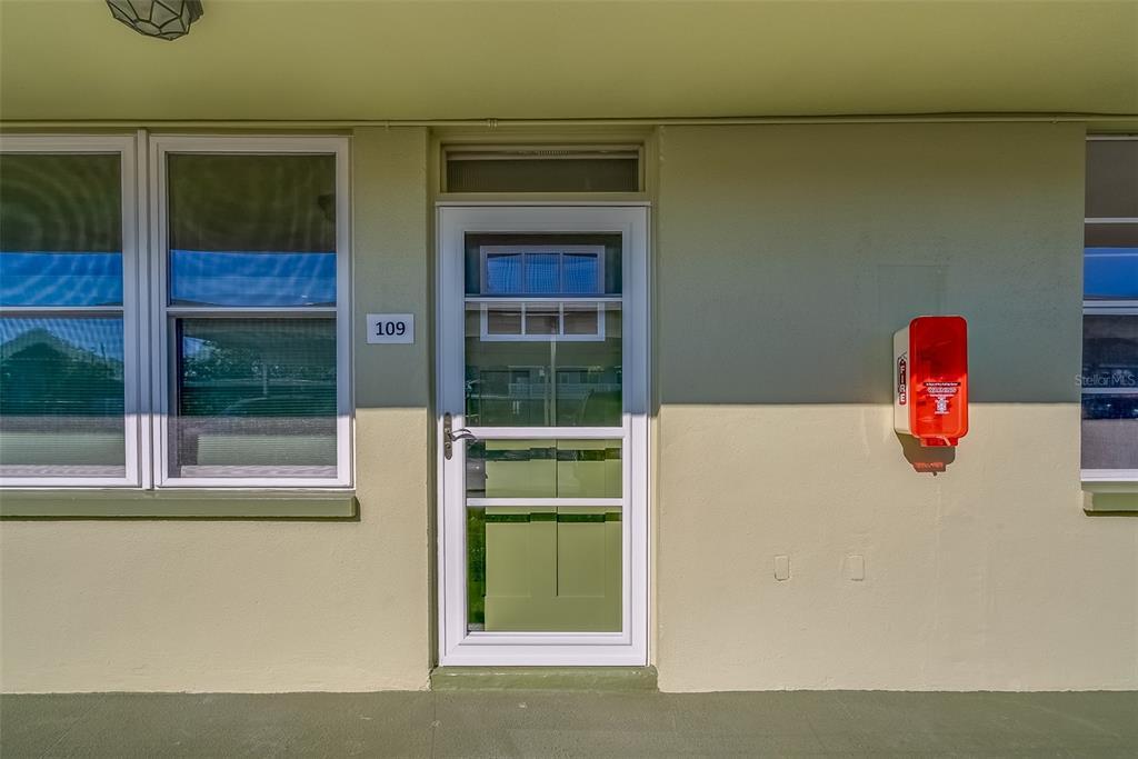 Picture of 4710 Bay Street Ne Unit 109, St Petersburg, FL 33703