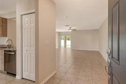 Picture of 8996 Excelsior Loop, Venice, FL 34293
